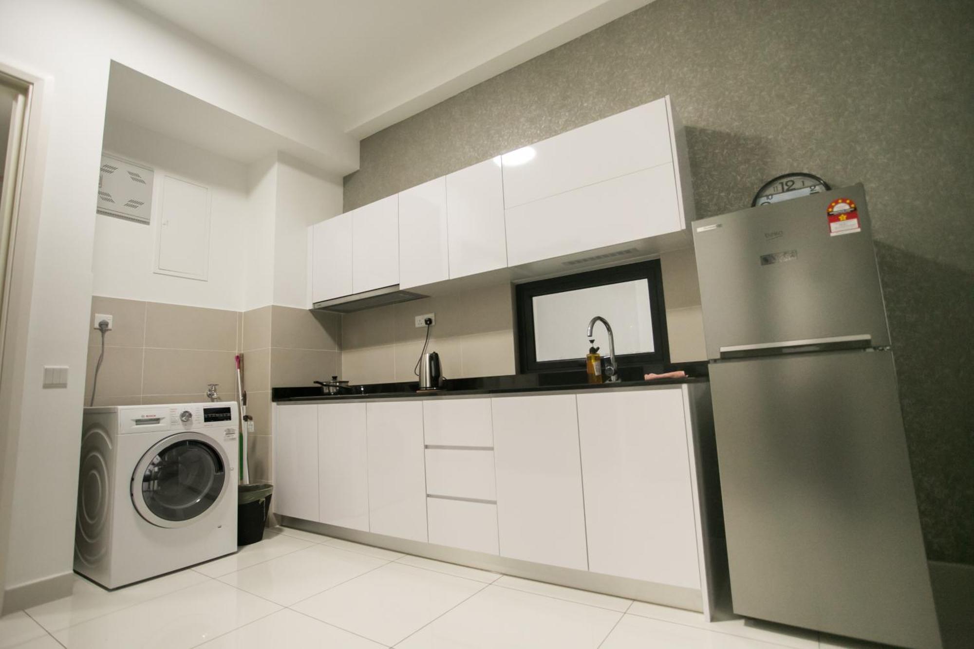 Econest Apartment By The One - Educity Nusajaya Nusajaya  Kültér fotó