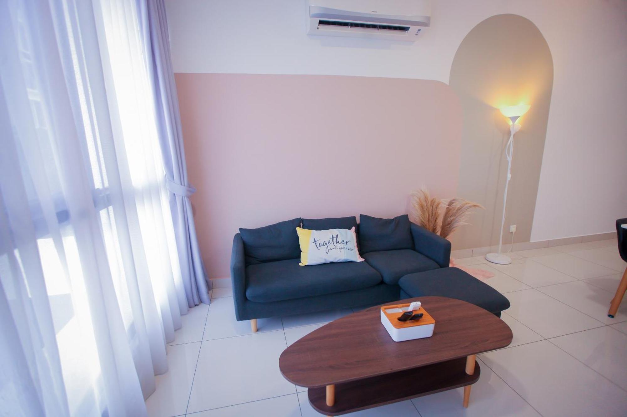 Econest Apartment By The One - Educity Nusajaya Nusajaya  Kültér fotó