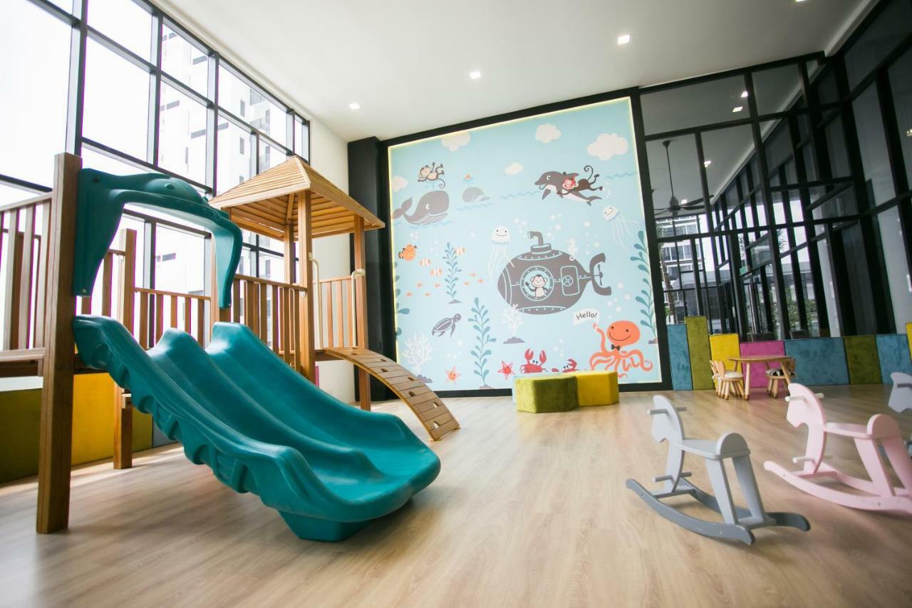 Econest Apartment By The One - Educity Nusajaya Nusajaya  Kültér fotó